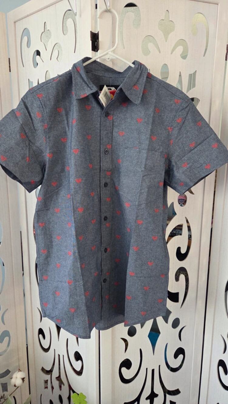 Superman Button Up Shirt Mens Small DC Comics Logo Print NWT Chambray